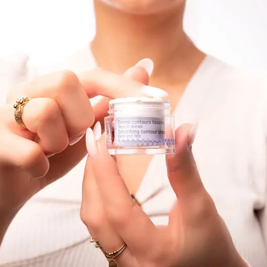 Smoothing contour cream – Eyes and lips