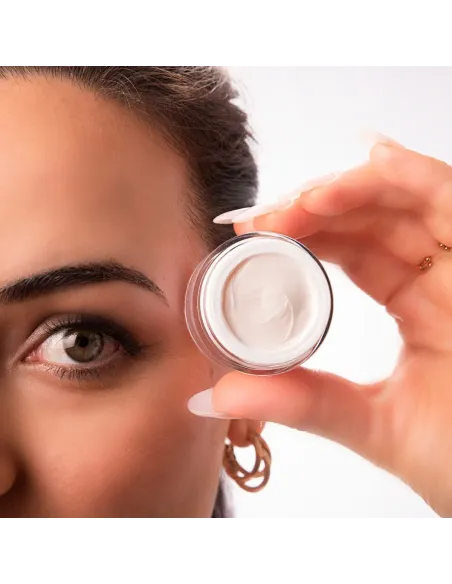 Crème contours lissante – Yeux et lèvres - Bernard Cassière