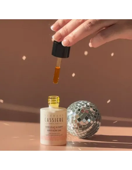 Healthy glow-boosting elixir