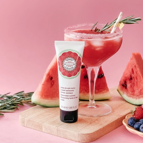 Watermelon-scented moisturizing hands and feet cream