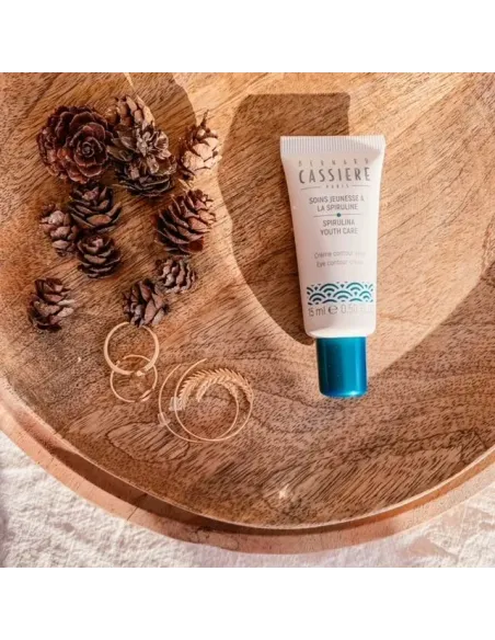 Spirulina eye contour cream